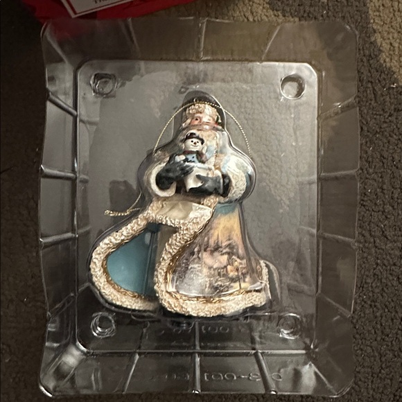 The Bradford Editions Christmas Figurine - Picture 5 of 10
